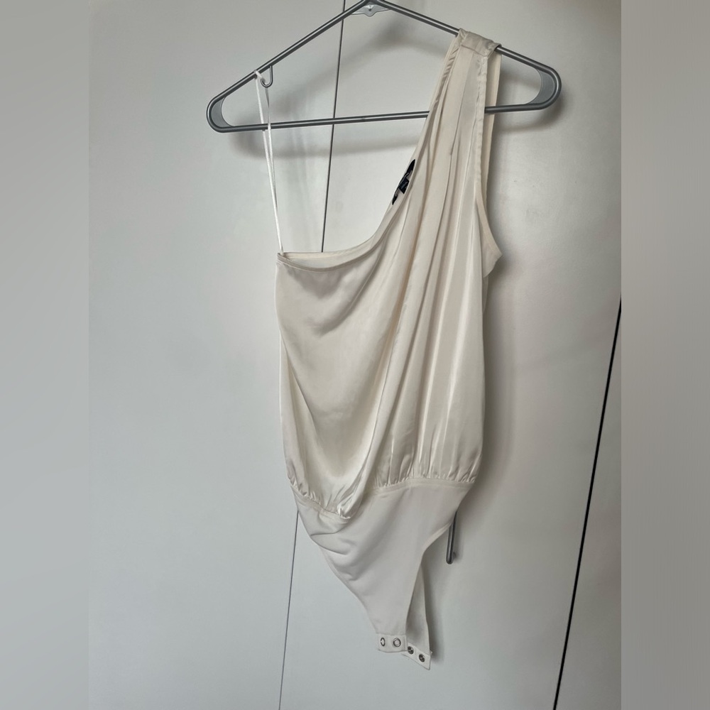 Express Cream Satin-Look One-Shoulder Bodysuit